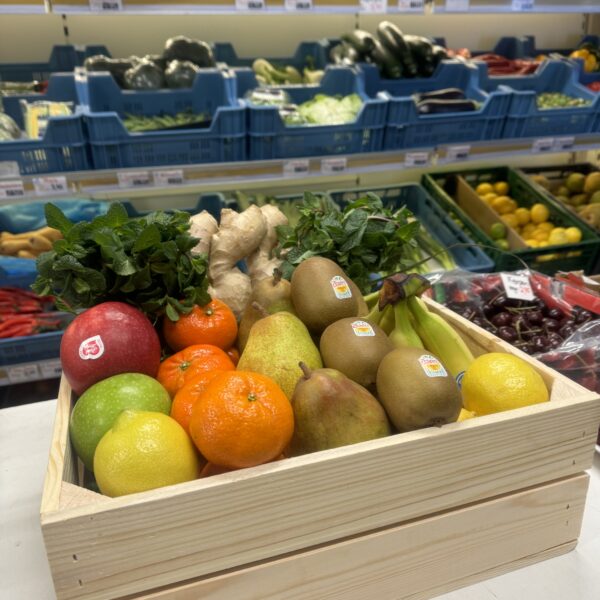 SavorFruit Medium Crate